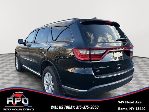 Used 2020 Dodge Durango SXT AWD/4WD image 3
