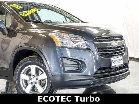 Certified 2016 Chevrolet Trax LS image 3