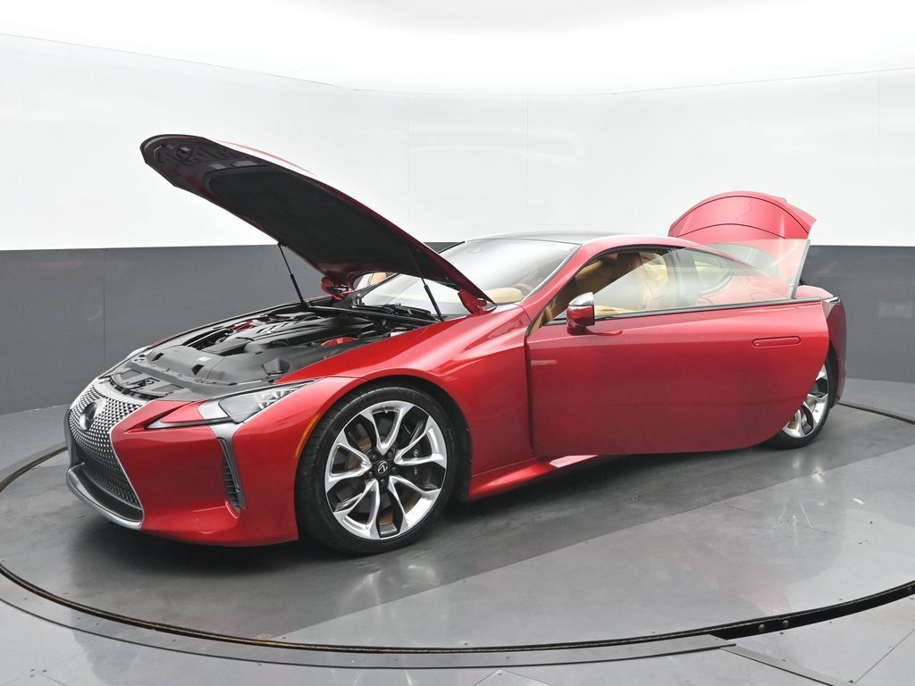 Used 2018 Lexus LC 500 Coupe w/ Performance Package RWD image 33