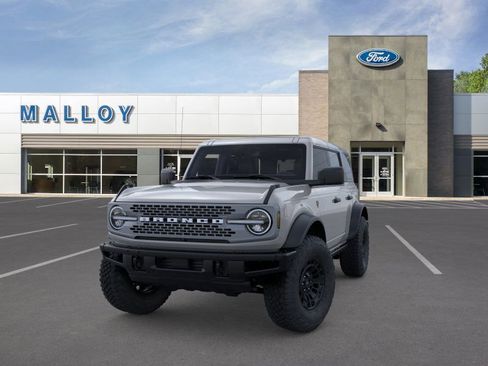 New 2026 Ford Bronco Badlands image 2