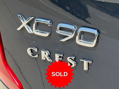Certified 2024 Volvo XC90 T8 Ultimate AWD/4WD image 12