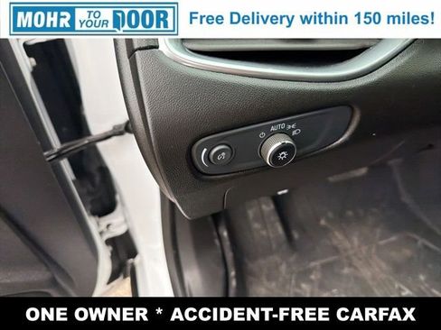 Used 2024 Chevrolet Malibu LT image 14