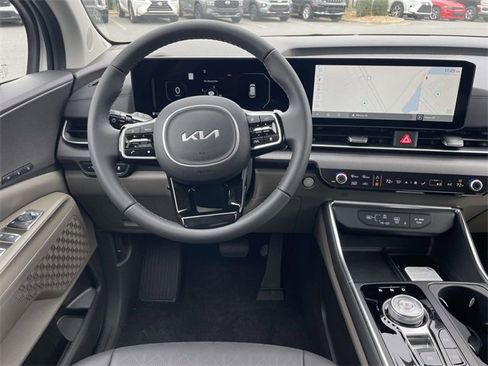 New 2026 Kia Carnival SX image 3