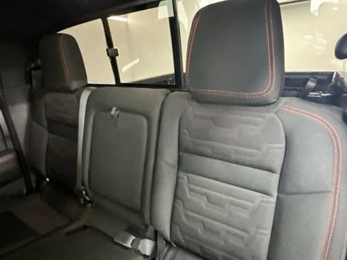Used 2022 Nissan Frontier PRO-4X AWD/4WD image 6