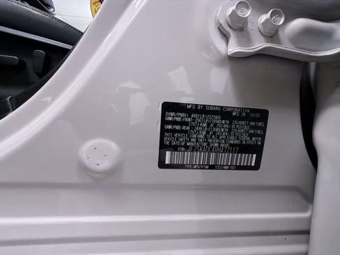 Used 2024 Subaru Forester Premium AWD/4WD image 15