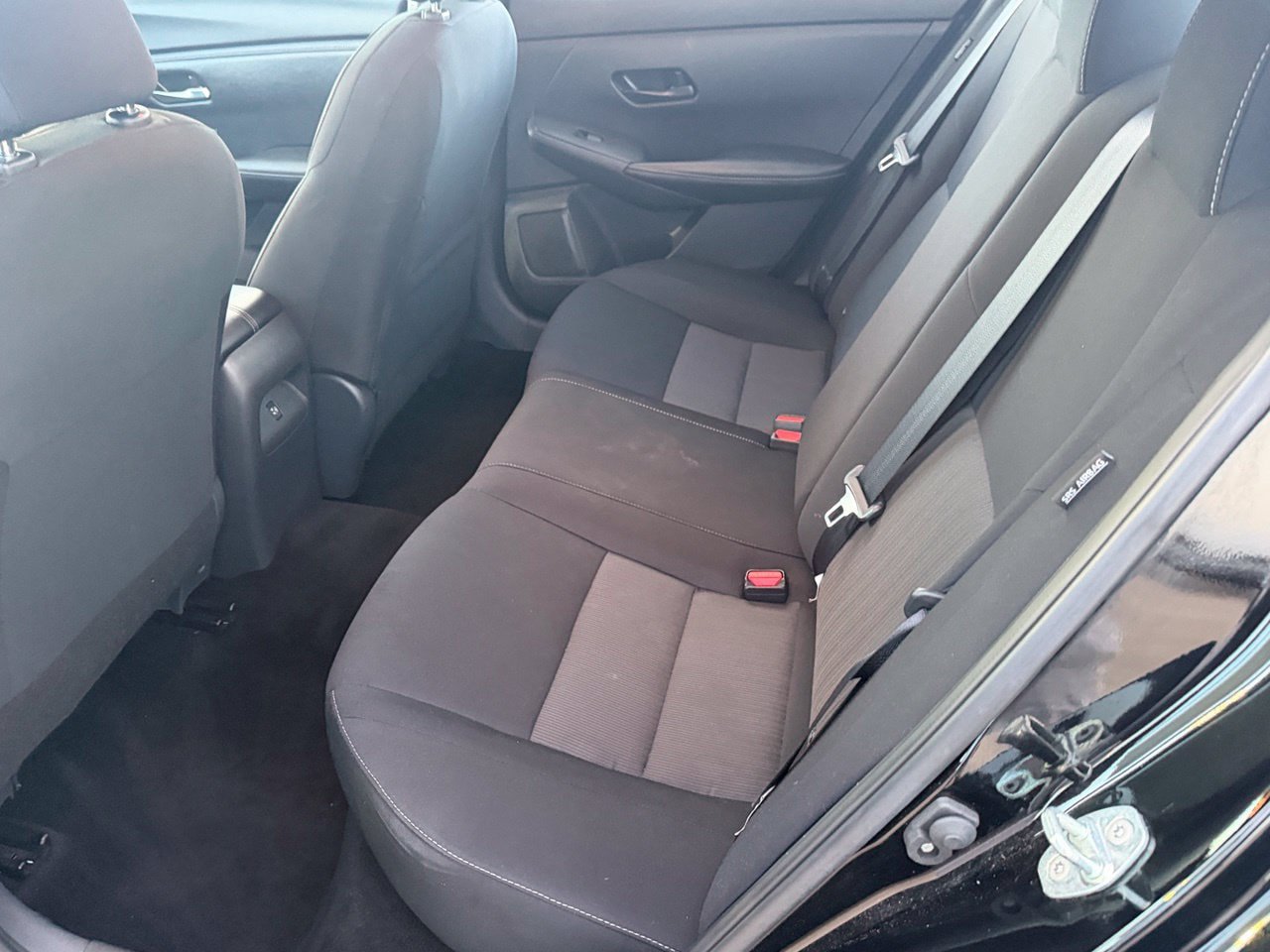 Certified 2025 Nissan Sentra SV FWD image 32