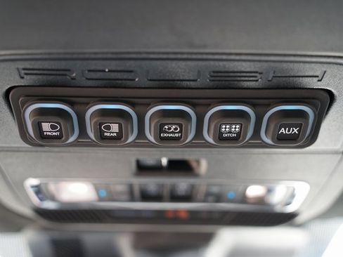 New 2025 Ford F150 Lariat w/ Equipment Group 501A Mid image 19