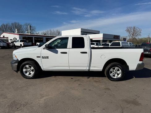 Used 2017 RAM 1500 ST w/ SXT Appearance Group image 2