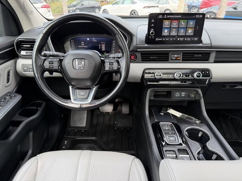 Certified 2023 Honda Pilot Elite image 16