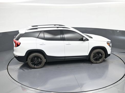 Used 2024 GMC Terrain AT4 w/ Tech Package AWD/4WD image 34