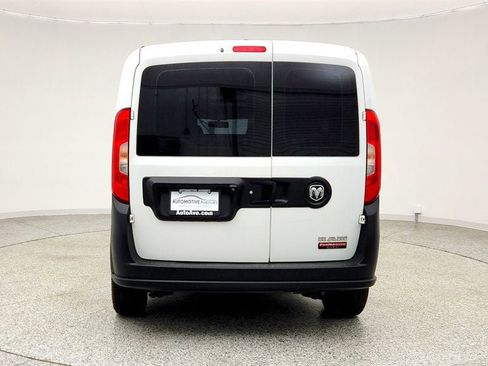 Used 2018 RAM ProMaster City Tradesman image 6