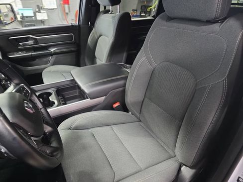 Used 2022 RAM 1500 Big Horn AWD/4WD image 16