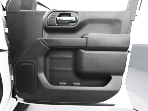 Used 2022 Chevrolet Silverado 1500 Custom image 43