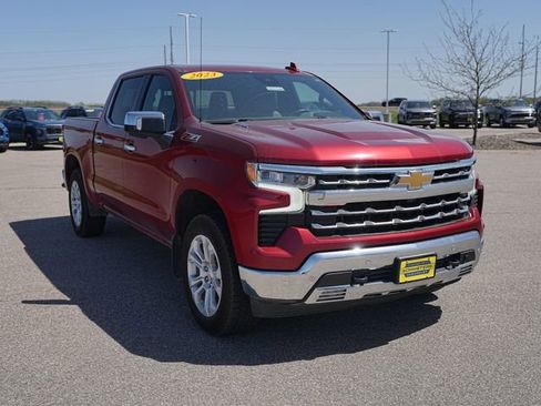 Used 2023 Chevrolet Silverado 1500 LTZ AWD/4WD image 3