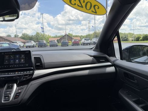 Used 2025 Honda Odyssey Sport-L image 26