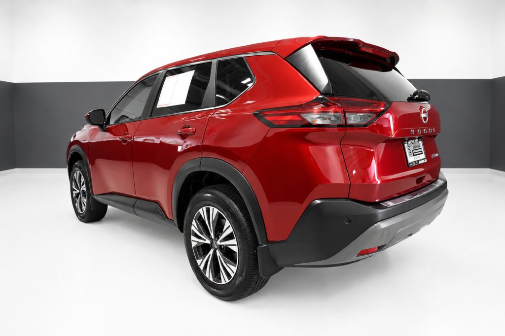 Certified 2023 Nissan Rogue SV AWD/4WD image 3