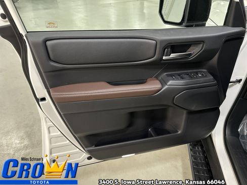 New 2026 Toyota Land Cruiser image 18