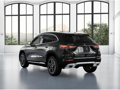 New 2026 Mercedes-Benz GLA 250 image 27