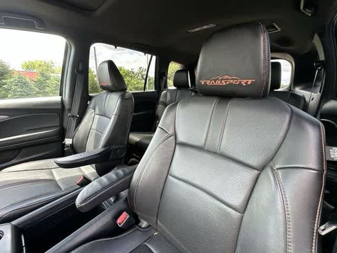 Used 2023 Honda Passport TrailSport image 17