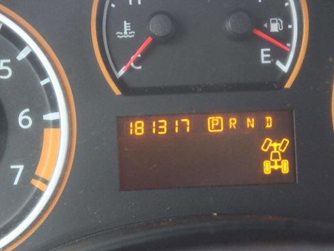 Used 2012 Nissan Titan S w/ S Popular Equipment Pkg image 9