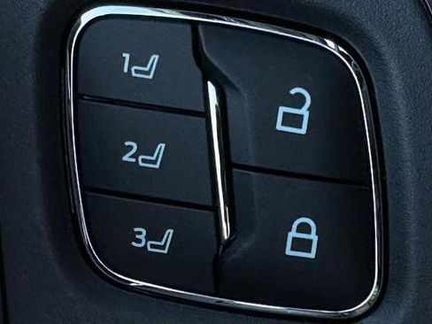 New 2026 Ford F350 Platinum image 24