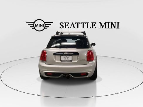 Used 2018 MINI Cooper S FWD image 10