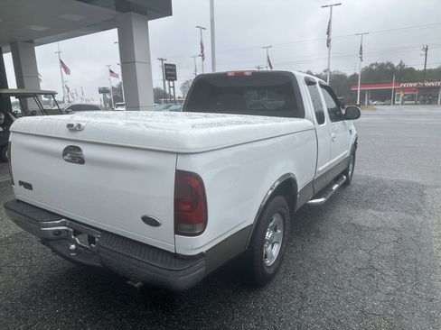Used 2002 Ford F150 XLT image 5