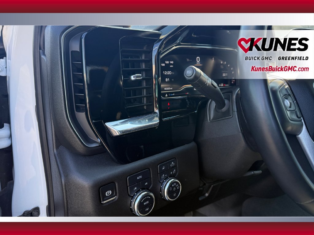 Used 2025 GMC Sierra 1500 SLT AWD/4WD image 19