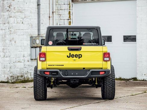 New 2023 Jeep Gladiator Sport image 30