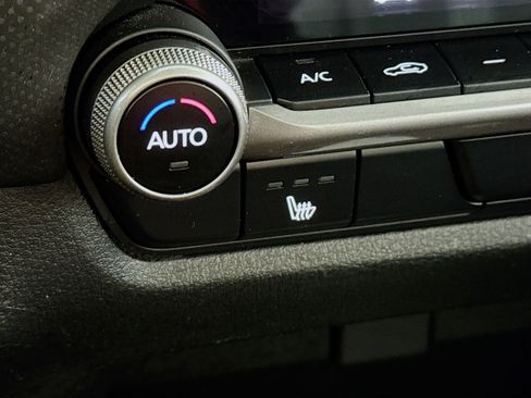 Used 2024 MAZDA CX-50 AWD 2.5 S w/ Preferred Package image 3