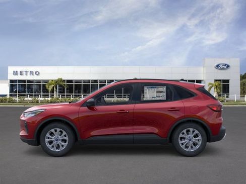 New 2026 Ford Escape Active w/ Tech Pack #1 FWD image 3
