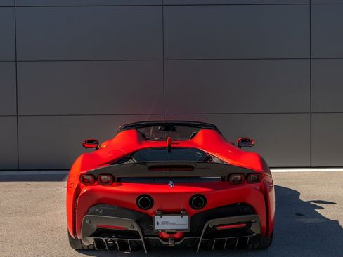 Certified 2022 Ferrari SF90 Spider image 9