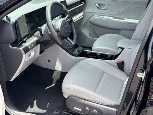 Used 2024 Hyundai Kona Limited AWD/4WD image 11