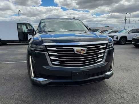 Used 2022 Cadillac Escalade ESV Premium Luxury Platinum AWD/4WD image 3