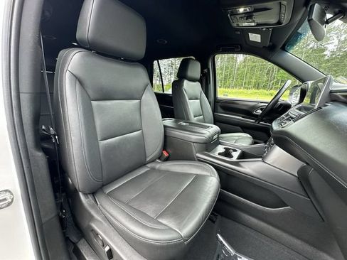 Certified 2022 Chevrolet Tahoe LT w/ Luxury Package AWD/4WD image 27