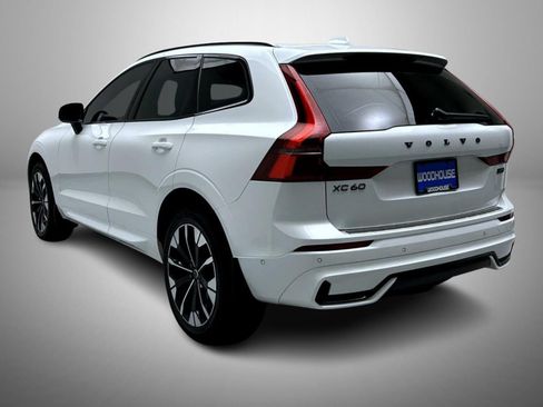 Used 2026 Volvo XC60 B5 Plus w/ Protection Package Premier AWD/4WD image 7