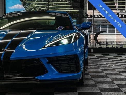 Used 2020 Chevrolet Corvette Stingray w/ 2LT Preferred Equipment Group image 13