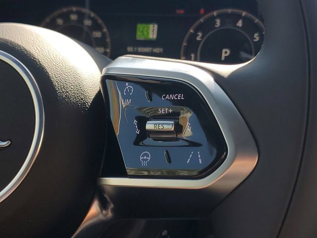 Certified 2026 Jaguar F-PACE R-Dynamic S AWD/4WD image 29