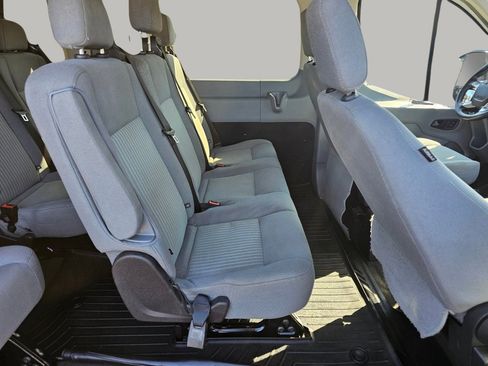 Used 2015 Ford Transit 350 XLT image 22