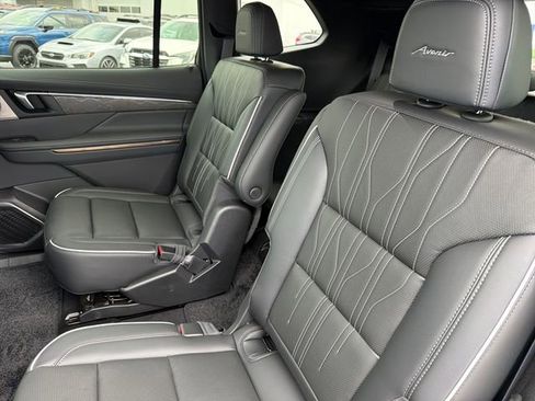 New 2026 Buick Enclave Avenir w/ Super Cruise Package image 19