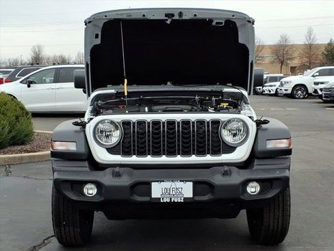 New 2026 Jeep Wrangler Sport AWD/4WD image 22