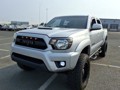 Used 2012 Toyota Tacoma 4x4 Double Cab w/ TRD Sport Upgrade Pkg image 1