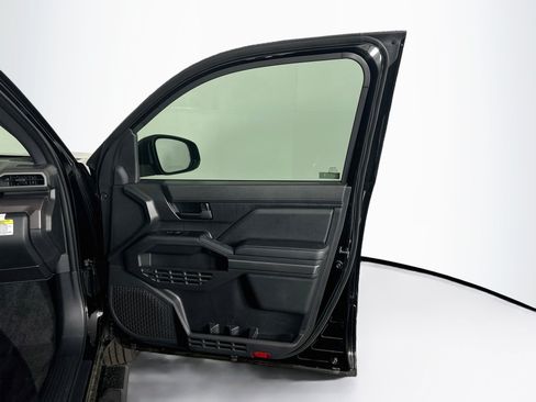 Used 2026 Toyota Tacoma SR5 RWD image 31