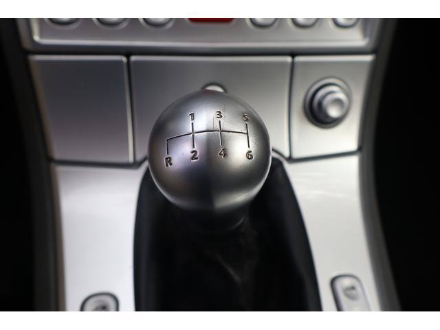 Used 2004 Chrysler Crossfire Coupe RWD image 16