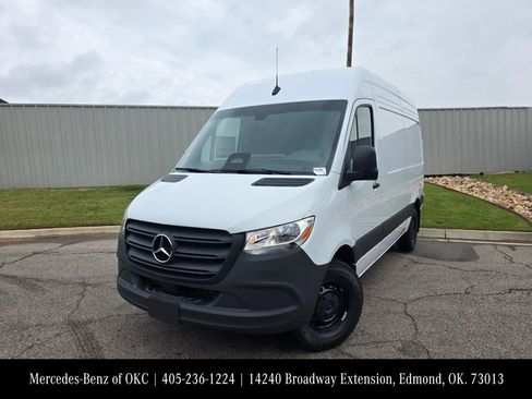 New 2026 Mercedes-Benz Sprinter 2500 image 1