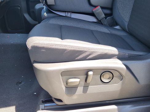 New 2026 Chevrolet Silverado 1500 Custom w/ Turbomax Blackout Package RWD image 18