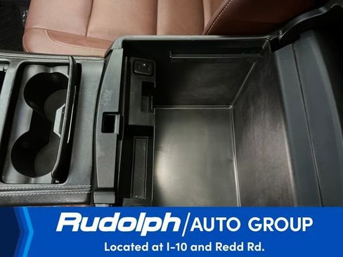 Used 2019 Chevrolet Suburban Premier w/ Premier Plus Edition image 32