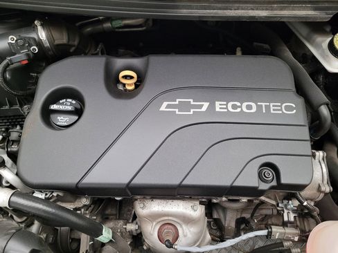 Used 2020 Chevrolet Spark LT FWD image 30