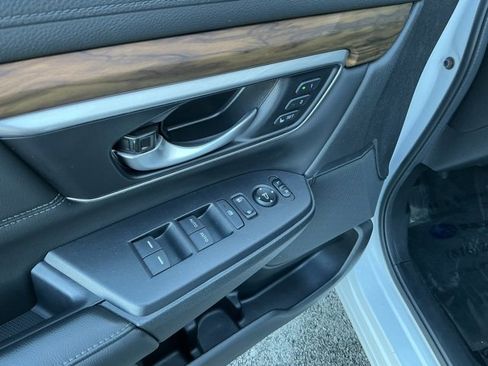 Used 2021 Honda CR-V Touring image 15