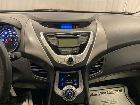 Used 2012 Hyundai Elantra Limited FWD image 21